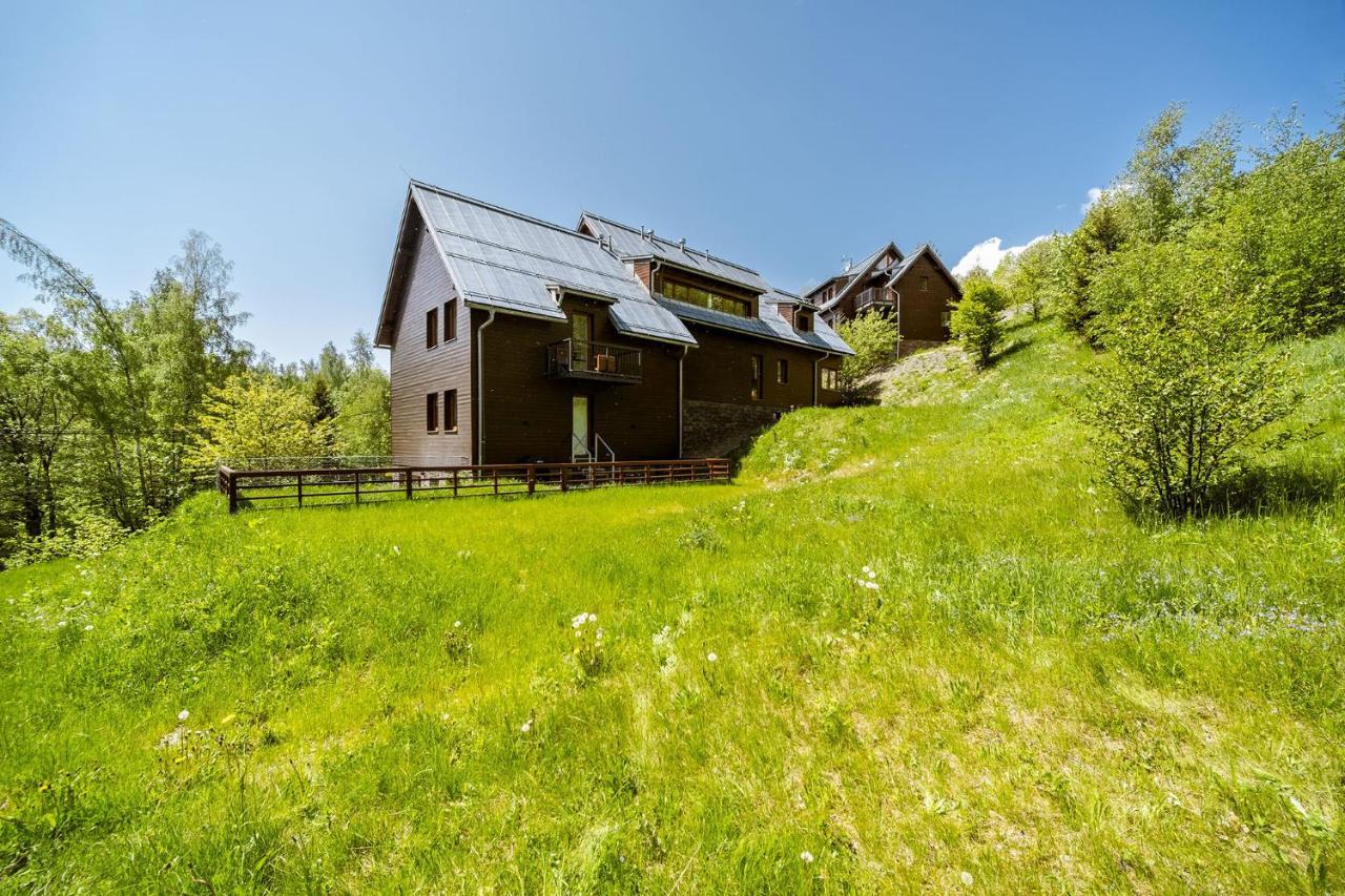 Hygge Bratrouchov Apartment